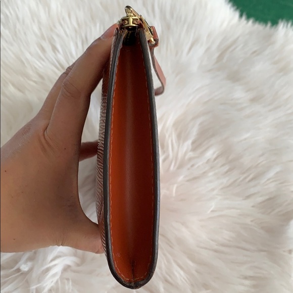 100% authentic Louis Vuitton small bag - Picture 10 of 13